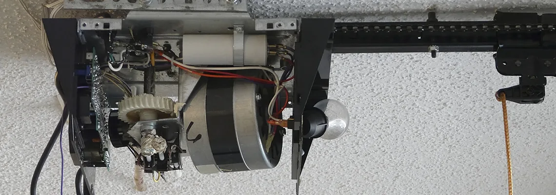 Sliding Garage Door Humming Noise Repair in Margate, Florida