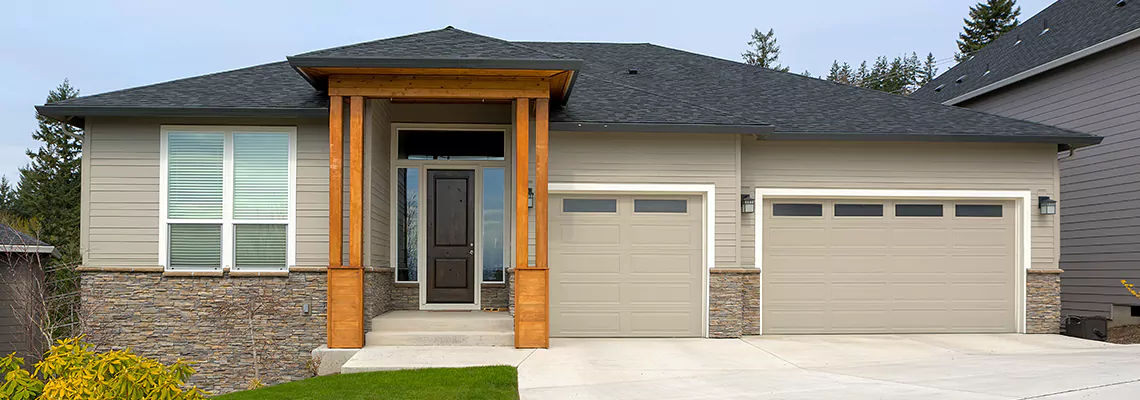 Repair Shaky Garage Door When Closing in Margate, Florida